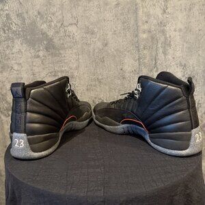 Jordan 12 Retro - Men's size 15 - Black
